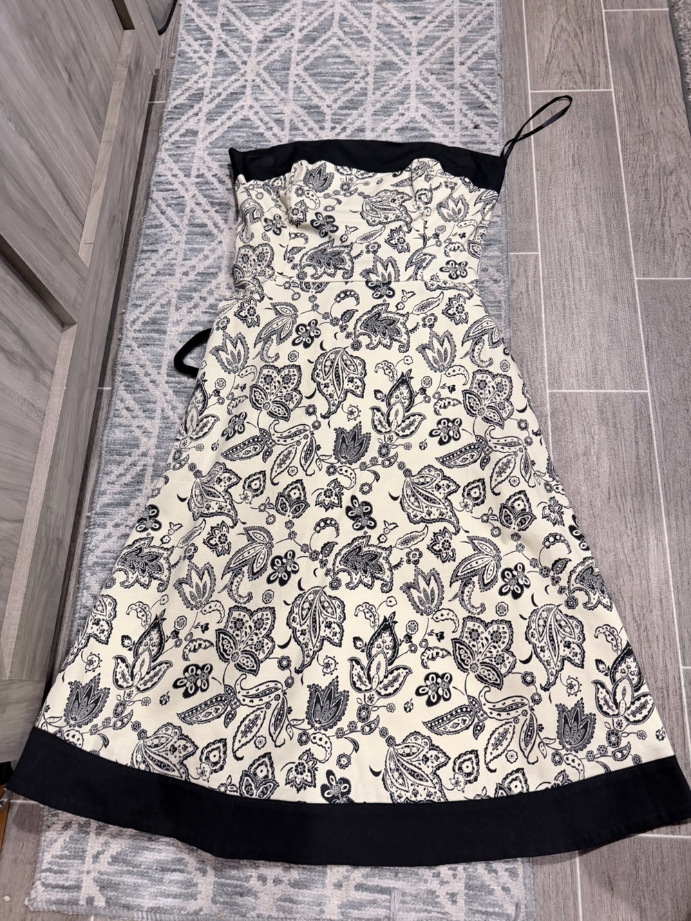White House Black Market Black & Cream Strapless Paisley A-Line Dress